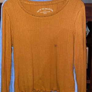 Long sleeve top